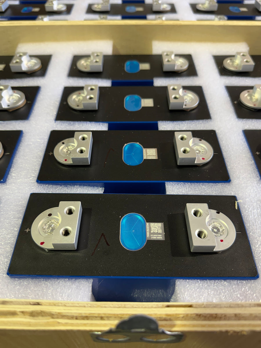 New 4x EVE LF280K 3.2V 280Ah LiFePO4 Cells with Thick Welded