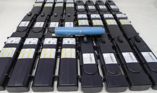 Modem Battery with 4x 2200mah - $0.15 Each 18650