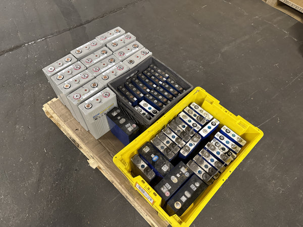 48x Used Prismatic LiFePO4 Cells – Parts / Repair (Mostly 0V)
