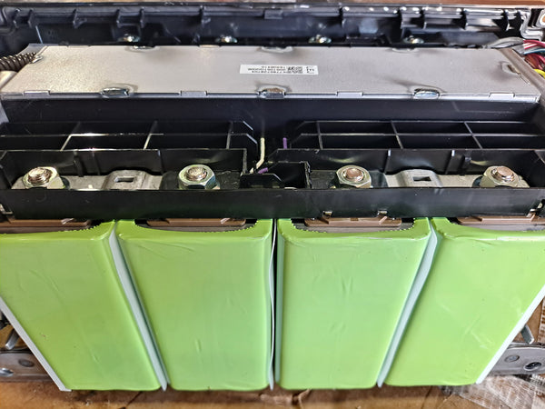 12v EV Battery with 4x LEV60F 3.2v 74ah Lifepo4 Power Cells