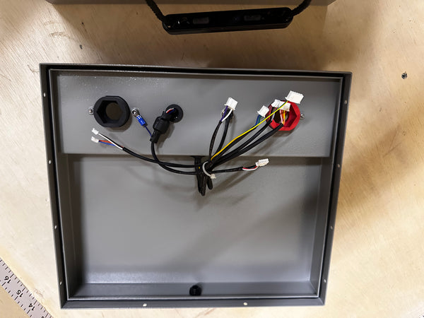 13x13x11 Metal Enclosure With Lid