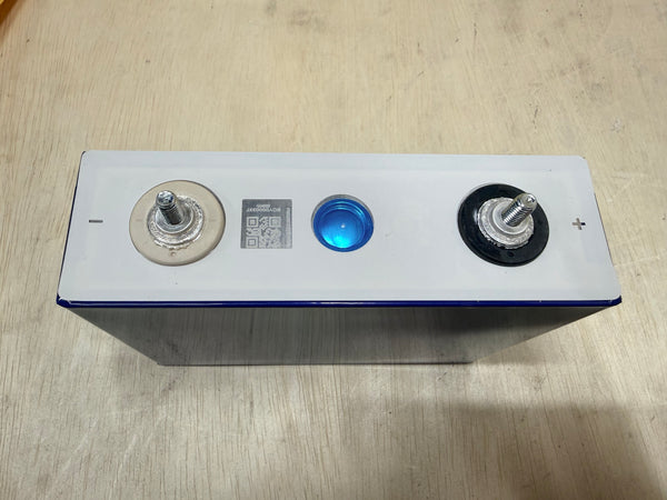 Used 3.2V 100Ah 320Wh LiFePO4 Prismatic Cells