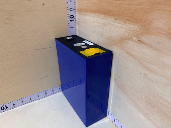 Overstock 3.2V 300Ah 960Wh LiFePO4 Prismatic Cells