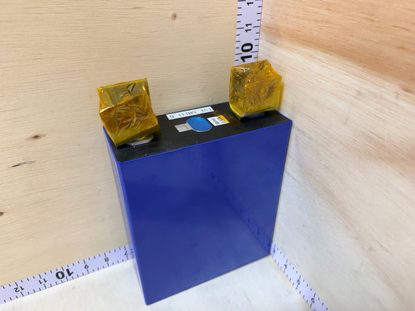 Overstock 3.2V 314Ah 1004.8Wh LiFePO4 Prismatic Cells