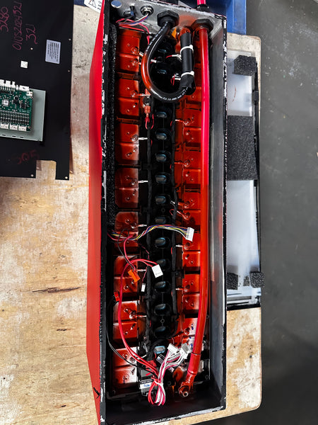 Used 51.2v 165ah 8448wh Lifepo4 Battery - Needs BMS - Missing Negative Post