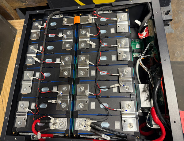 2x 51.2v 100ah 5.12kWh Lifepo4 Batteries 16s 48v - 6.72kWh