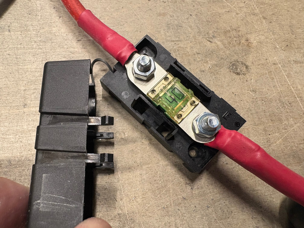 Anderson SB50a Connector + 8 Gauge Wire + Fuse + Ring Terminals
