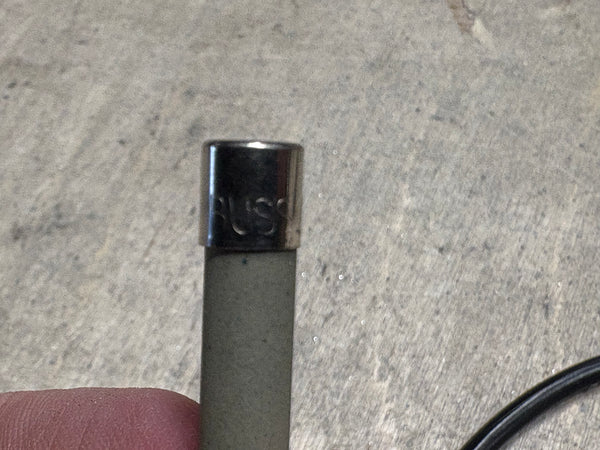 Powerpole Connector + 16 Gauge Wire + 10a Fuse