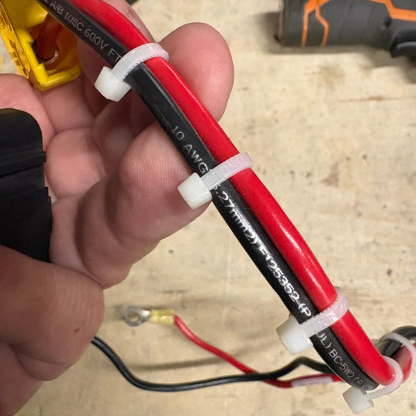 Anderson SB50a Connector + 10 Gauge Wire + 30a Fuse + Ring Terminals
