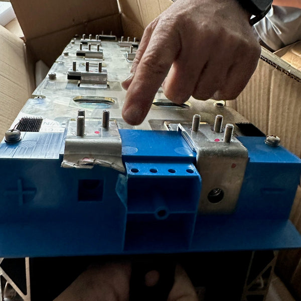 L Bracket - 25.6v 280ah 7.16kWh Lifepo4 8 Cell Modules