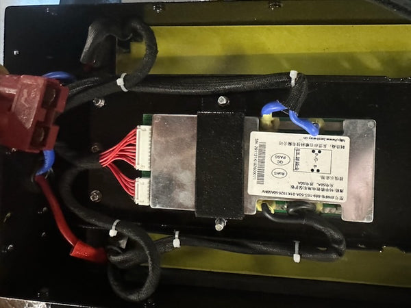 48v 20ah 960wh Lifepo4 Battery with BMS + Metal Enclosure