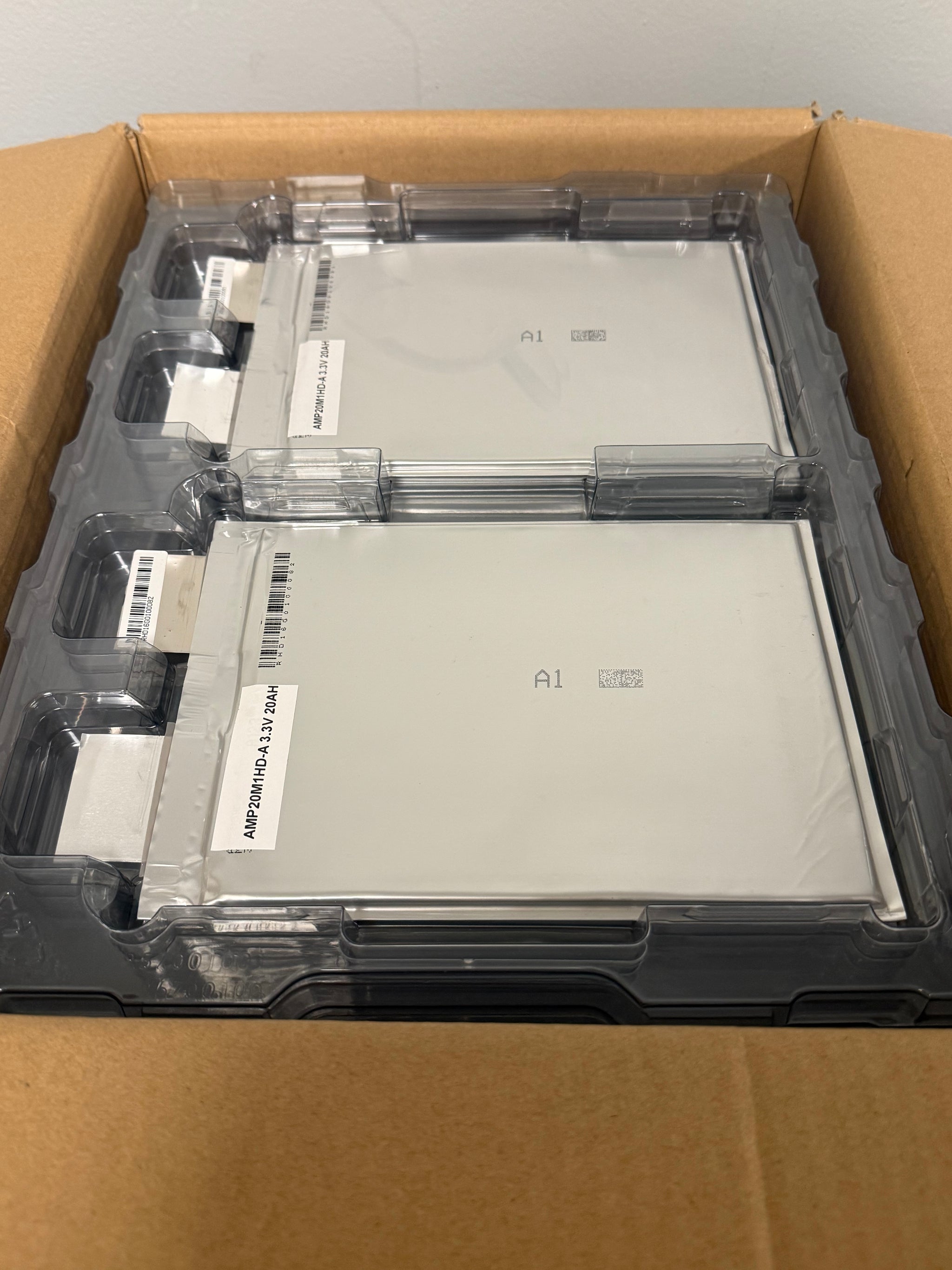 Case of 16 - A123 3.3V 19.6Ah LiFePO4 Pouch Super Cells – Battery
