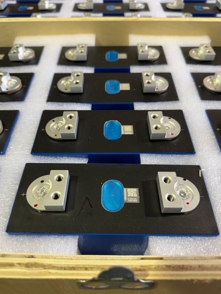 New 4x EVE LF280K 3.2V 280Ah LiFePO4 Cells with Thick Welded Terminal Blocks + M6 Bolts