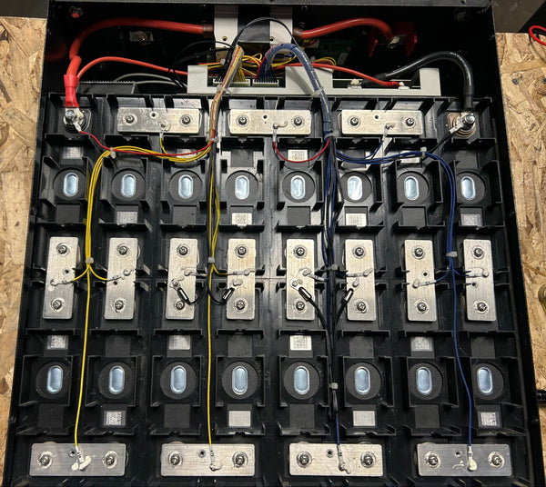 2x 51.2v 100ah 5.12kWh Lifepo4 Rack Mount - Parts/Repair