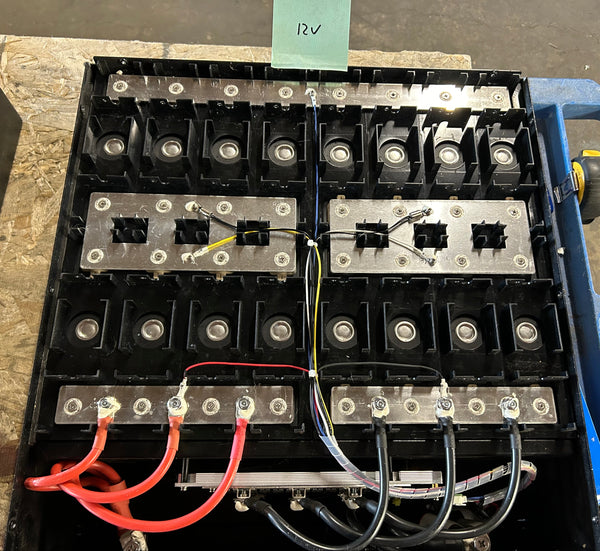 2x 12.8v 400ah 5.12kWh Lifepo4 Batteries 12v Rack Mount