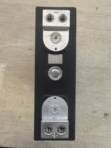 4x EVE LF206 3.22V 206Ah LiFePO4 Cells with Thick Welded Terminal Blocks + M6 Bolts - Overstock