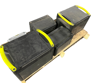 2x yeti1400, 2x yeti400, 1x Sherpa120 Portable Power Stations