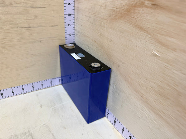 Used 3.2V 100Ah 320Wh LiFePO4 Prismatic Cells