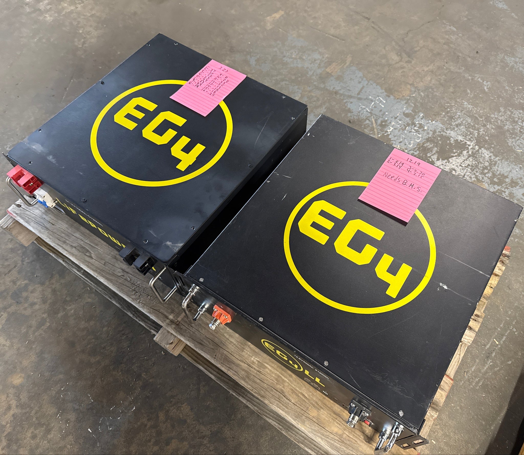 1x 51.2v 100ah + 1x 12.8v 400ah Lifepo4 Rack Mount