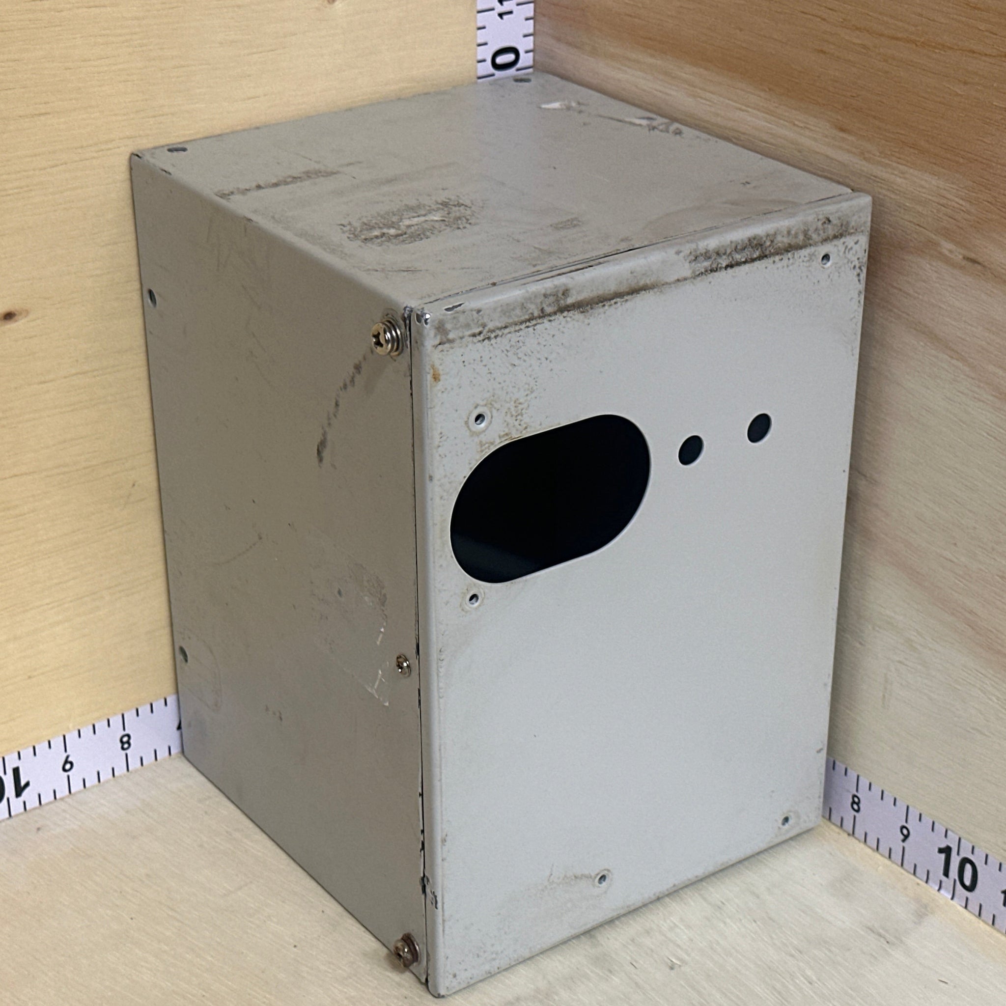 10x10x7 Empty Battery Case
