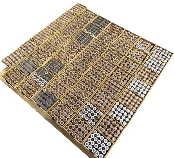 1080x LiFePO4 26650 Cells