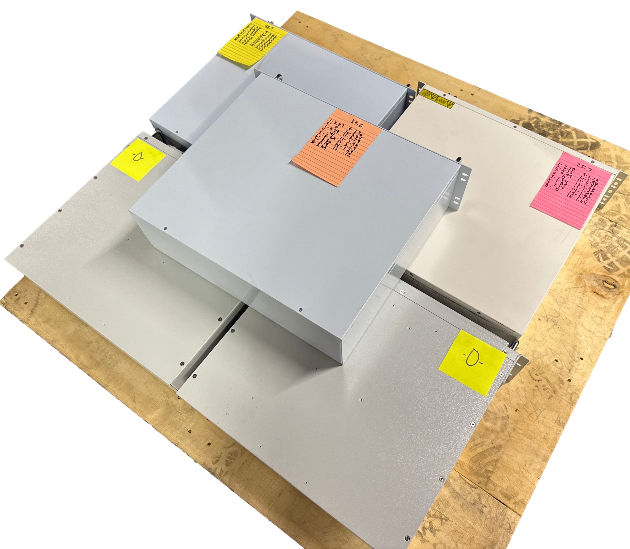 4x 15s Rack Mount 48v 50ah and 1x 16s Rack Mount 48v 100ah LiFePO4