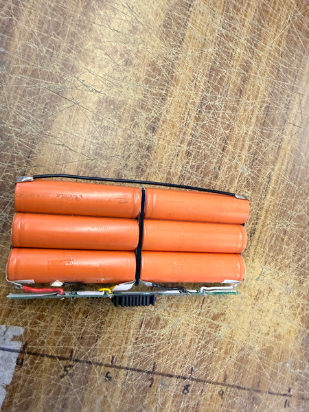 Used 11.1V 5.3Ah 58.83Wh Lithium Ion 18650 Battery