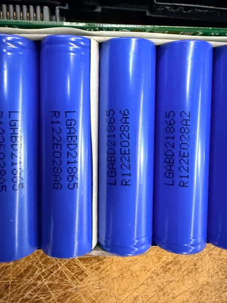 Used 10.92V 8.85Ah 96.642Wh Lithium Ion Battery