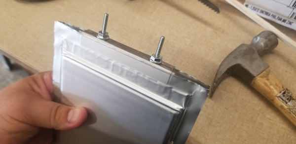 SPIM08HP 3.7v 8ah 200a LITHIUM ION W/ CELL HOLDER