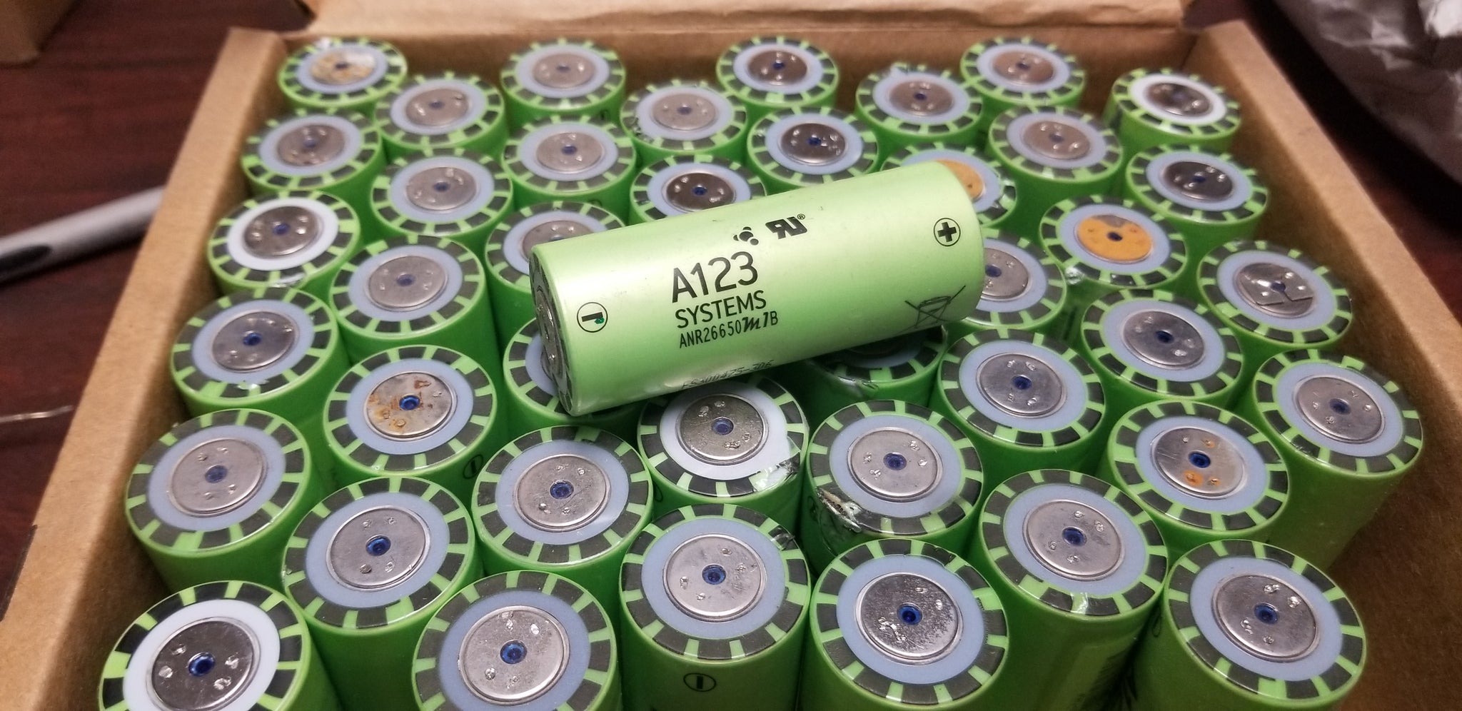 44 A123 ANR26650M1B cells - Cheap As Balls - Shelf A3