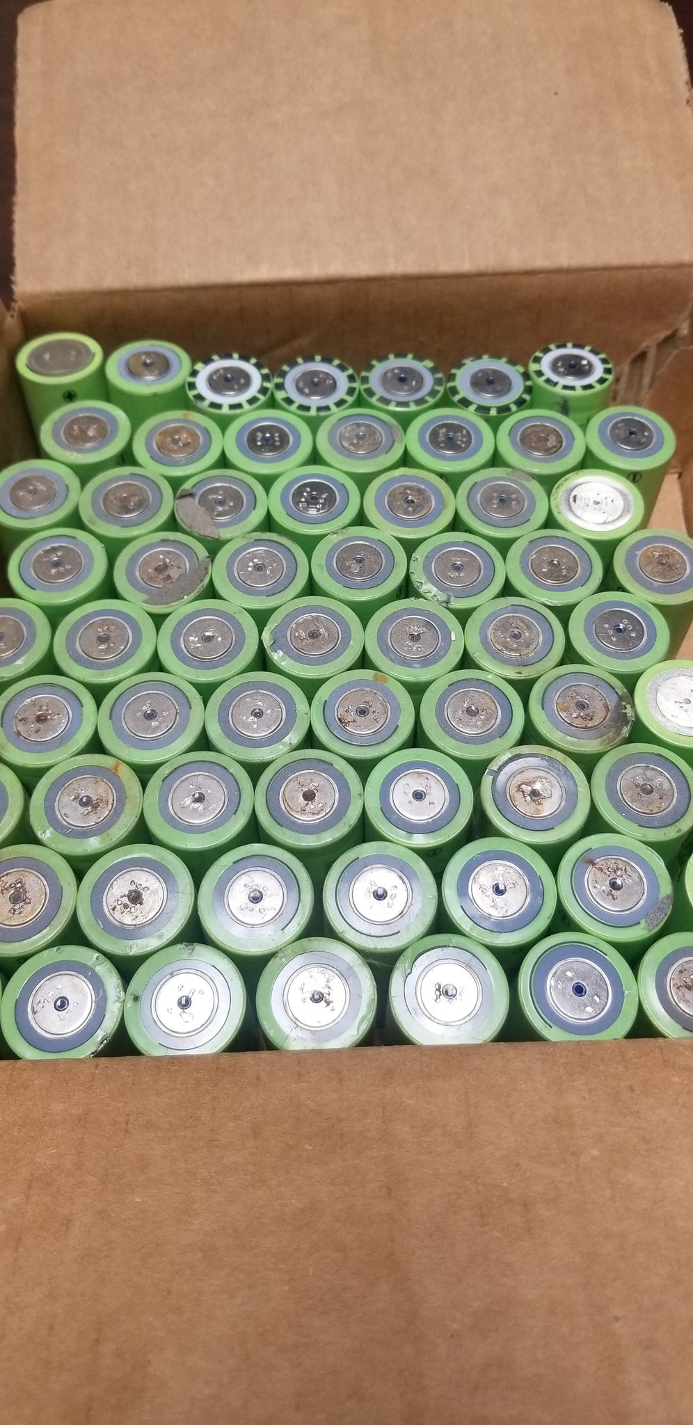 64 A123 ANR26650M1A cells - Cheap As Balls - Shelf A2