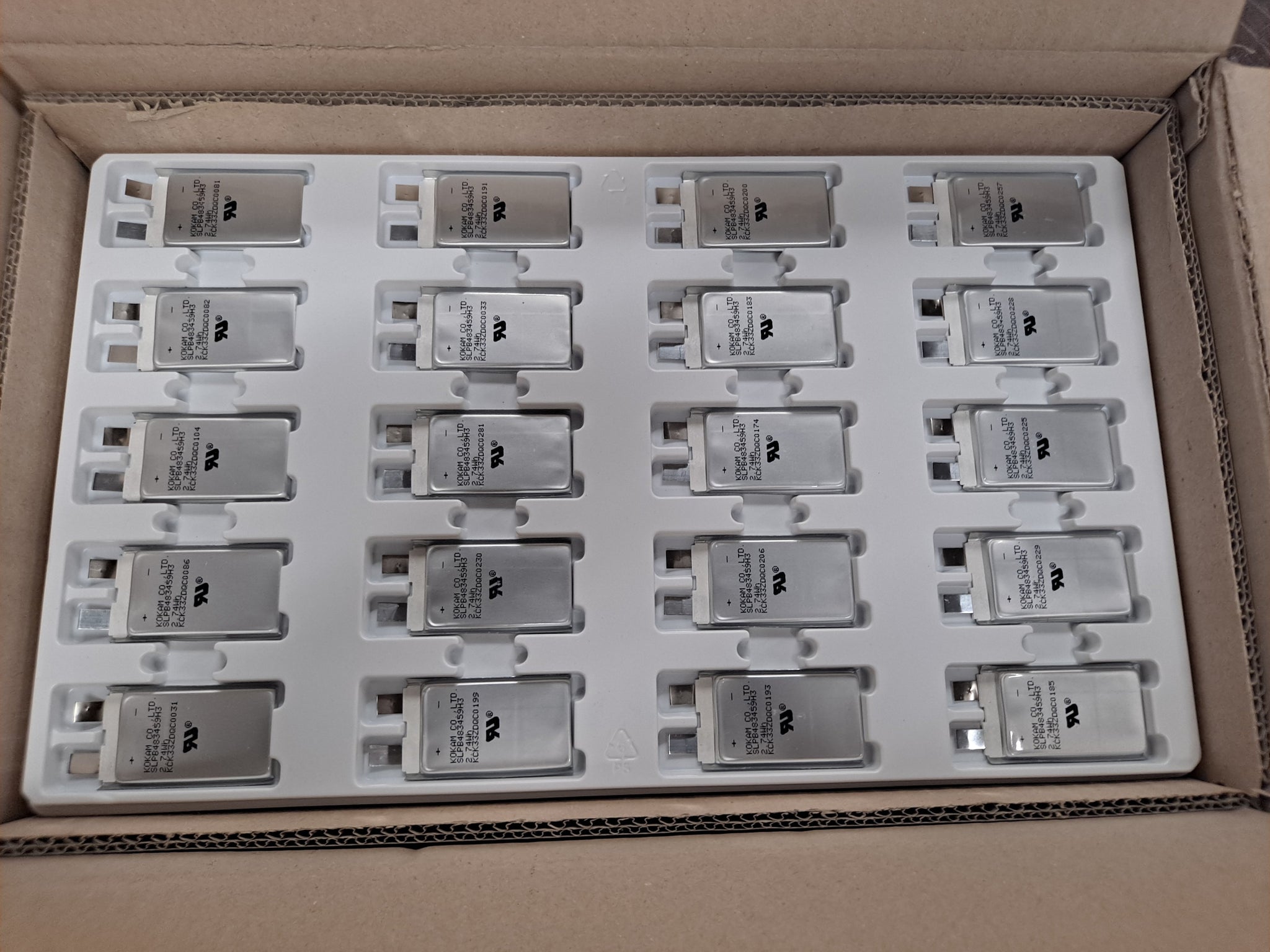 Full NEW Case of 300 Kokam 3.7v 620mah cells 15c POWER