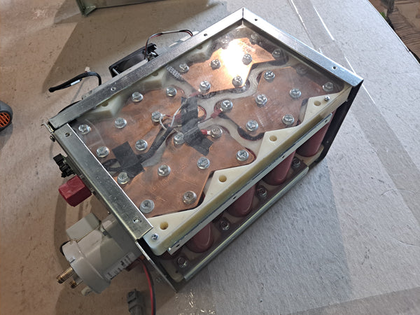 12V/24V BUSBARS AND HOLDERS KIT FOR 38120 HEADWAY