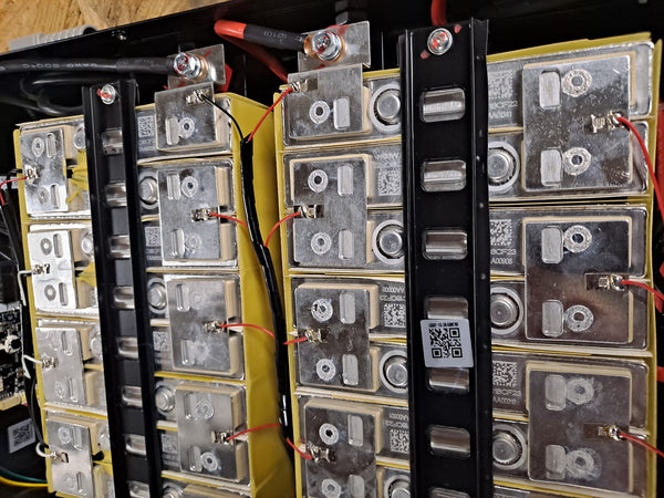 1 Bad Cell - 48v 27ah 1.38kWh Lifepo4 with Steel Case