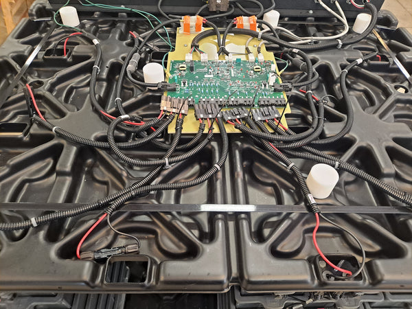 Aquion Energy 44.1v 10.8kWh Salt Water battery