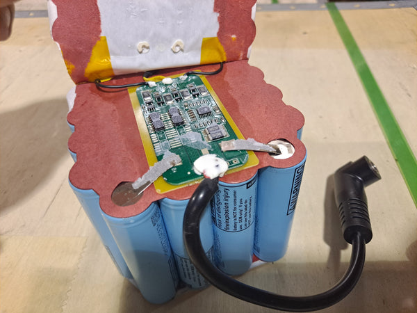 14.4v 19.2ah 276.48wh with BMS - $97/kWh