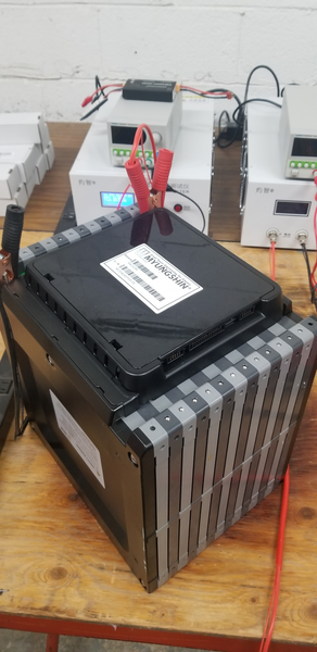 12x 14s 51.8v 55ah 2.85kWh - 622v 55ah 34.2kWh