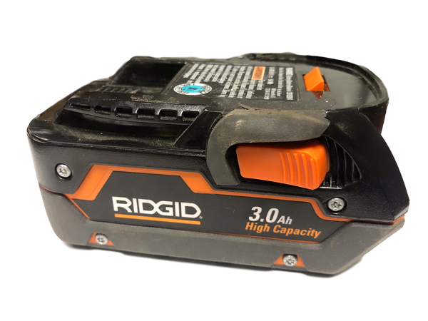 RIDGID R840083 18V 3AH FOR PARTS & REPAIR