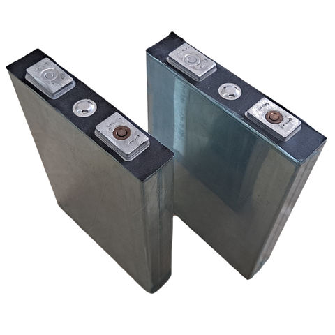 2x 3.2v 25ah Lifepo4 batteries no posts