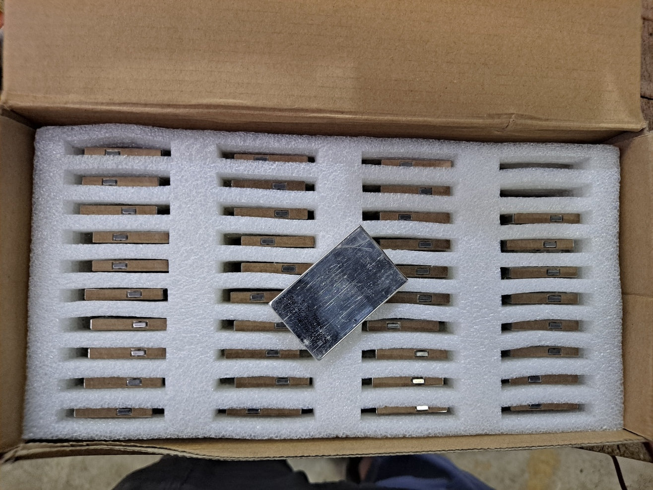 New Box 39x BAK 3.7v 700mah Micro Cells