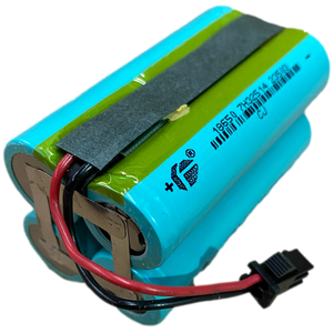 Pack with 4x FST 3.7v 2200mah 18650 Cells