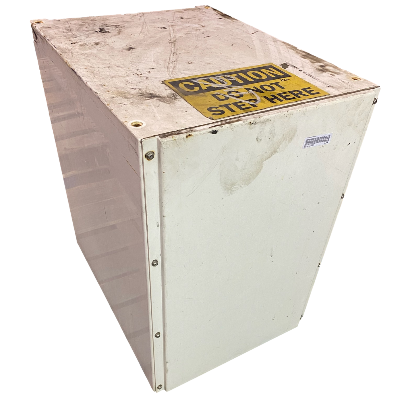 Large Cabinet with Nissan Leaf modules inside - 45kWh