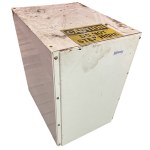 Large Cabinet with Nissan Leaf modules inside - 45kWh