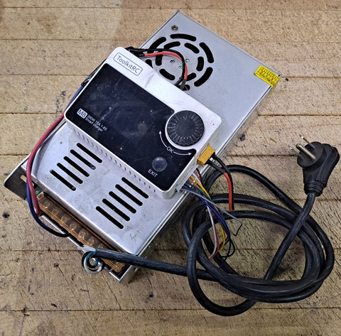 600w power supply with plug and Toolkitrc M8 balance charger