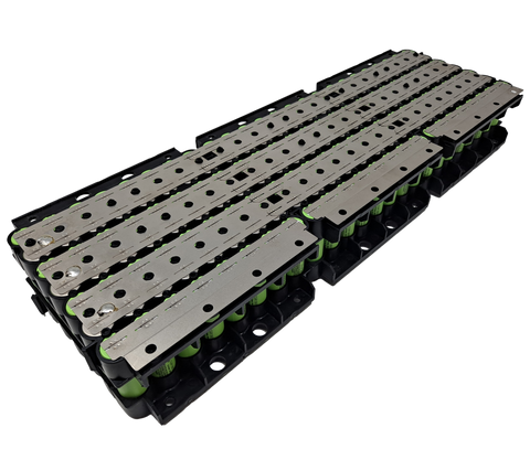 Busbar slight rust - 24v 25.9v 54ah 1400wh 168 cells Panasonic