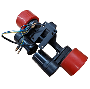 Red 36v 1800w Electric Skateboard Dual Motor Wheels